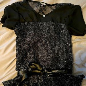 Excellent evening shirt, it catches light beautifully